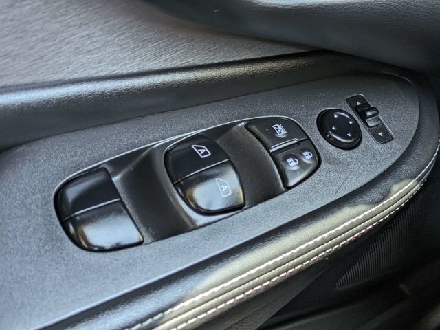 Used 2022 Nissan Murano S FWD image 23