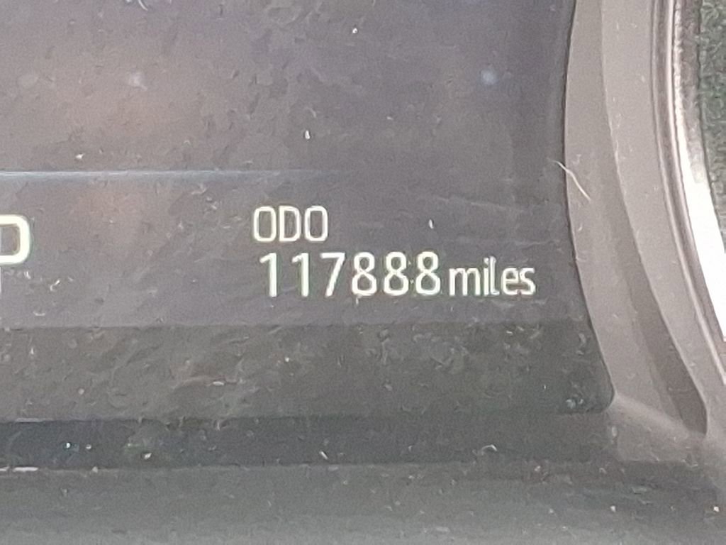 Used 2022 Toyota Camry SE image 20