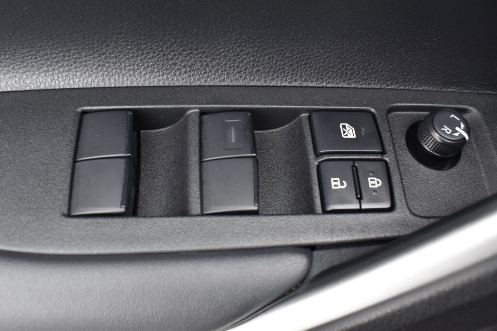 Certified 2026 Toyota Corolla Cross L AWD/4WD image 16