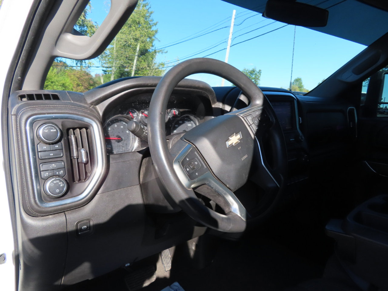 Used 2021 Chevrolet Silverado 2500 LT w/ Z71 Off-Road Package image 25
