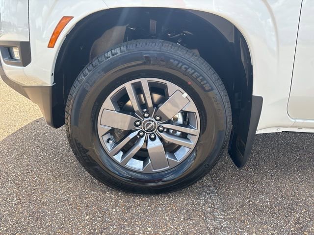 New 2025 Nissan Frontier SV w/ SV Convenience Package image 8