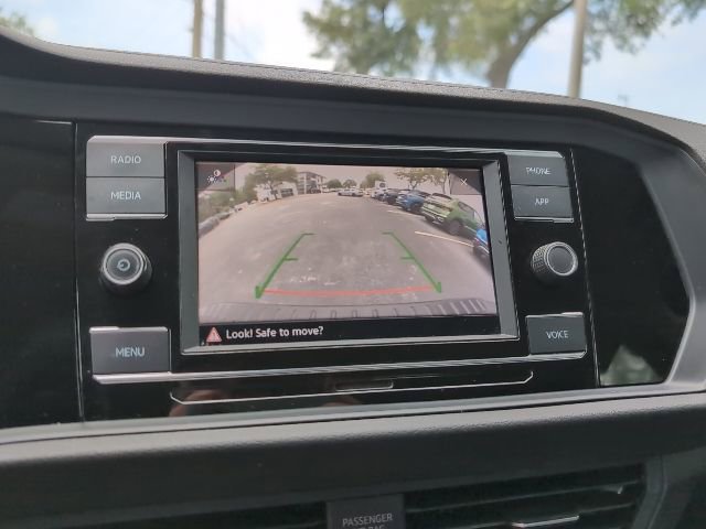 Used 2023 Volkswagen Jetta SE image 18