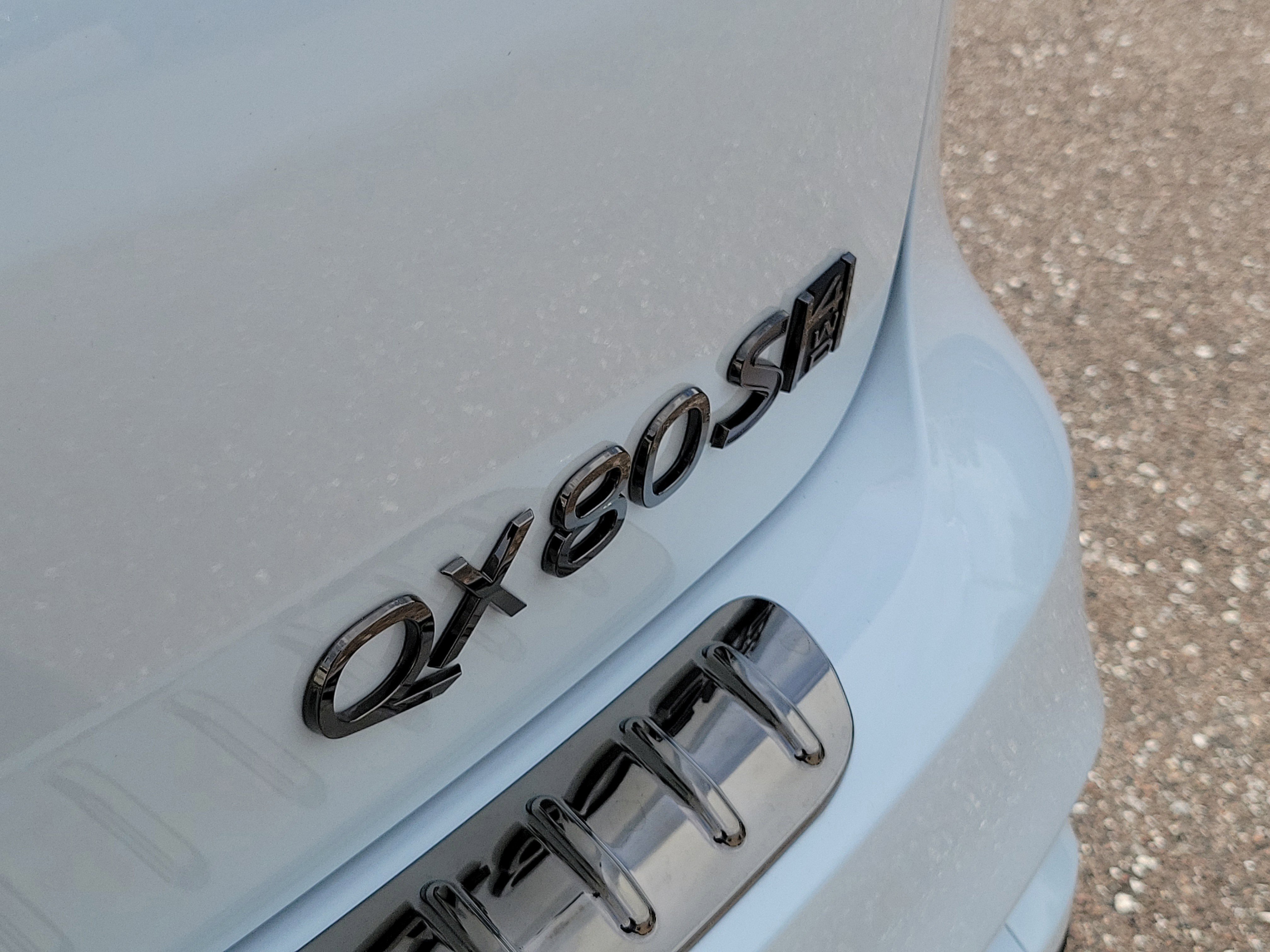 New 2026 INFINITI QX80 4WD w/ Sport Exterior Package image 7