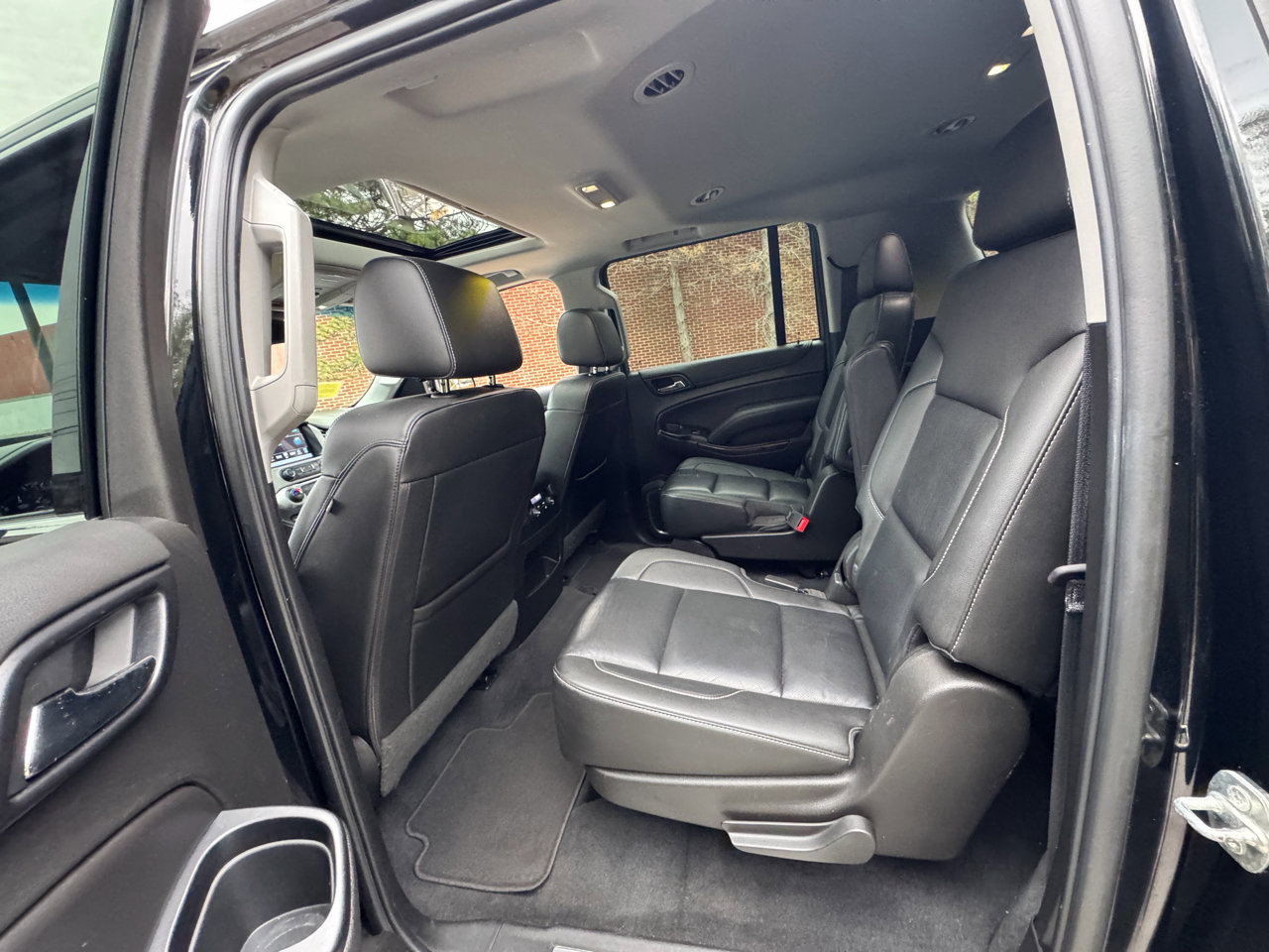 Used 2019 GMC Yukon XL SLT image 13