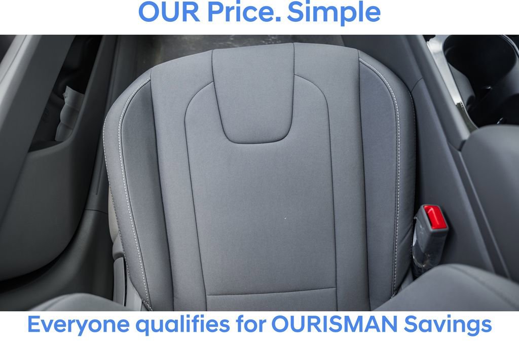 New 2025 Hyundai Elantra SEL image 30