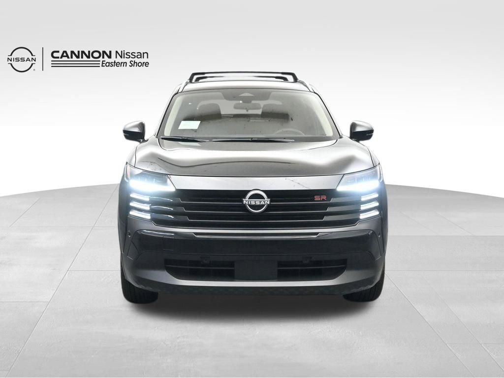 New 2025 Nissan Kicks SR FWD image 8