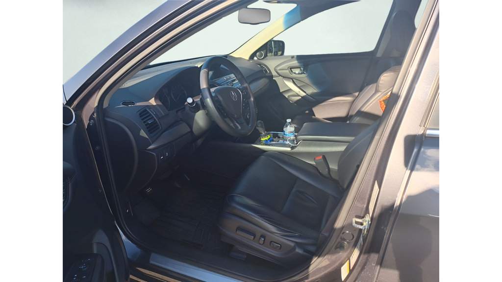Used 2013 Acura RDX w/ Technology Package AWD/4WD image 12