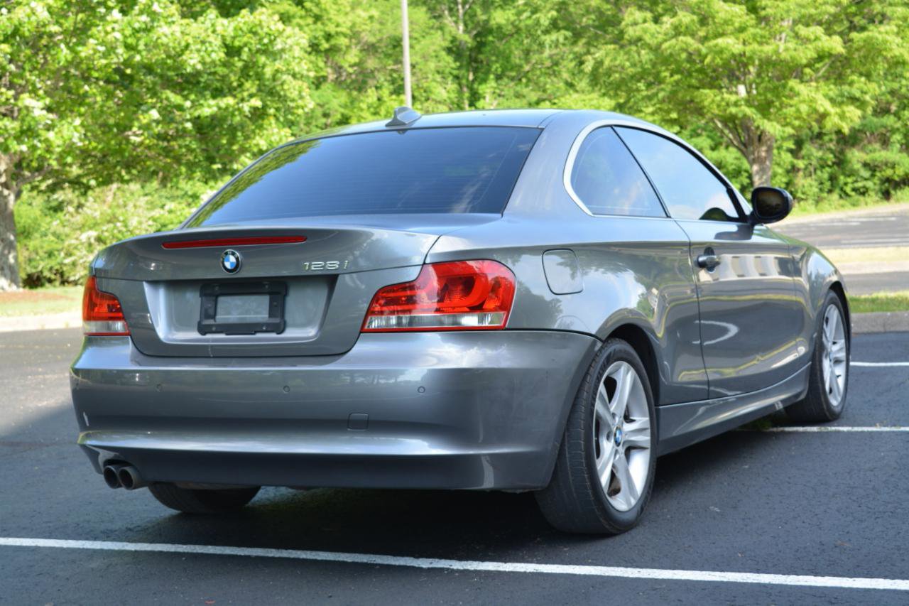 Used 2012 BMW 128i Coupe RWD image 5