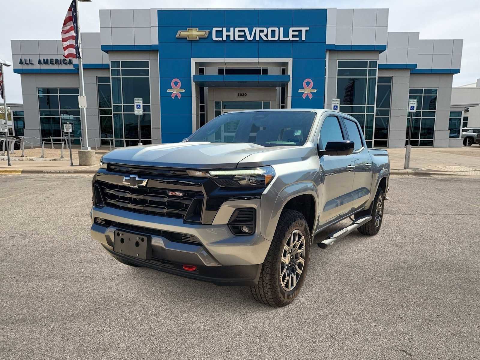 Used 2026 Chevrolet Colorado Z71 w/ Technology Package image 1