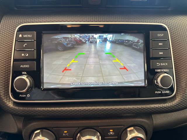 Used 2022 Nissan Kicks S FWD image 27