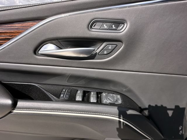 Certified 2023 Cadillac Escalade ESV Luxury RWD image 21