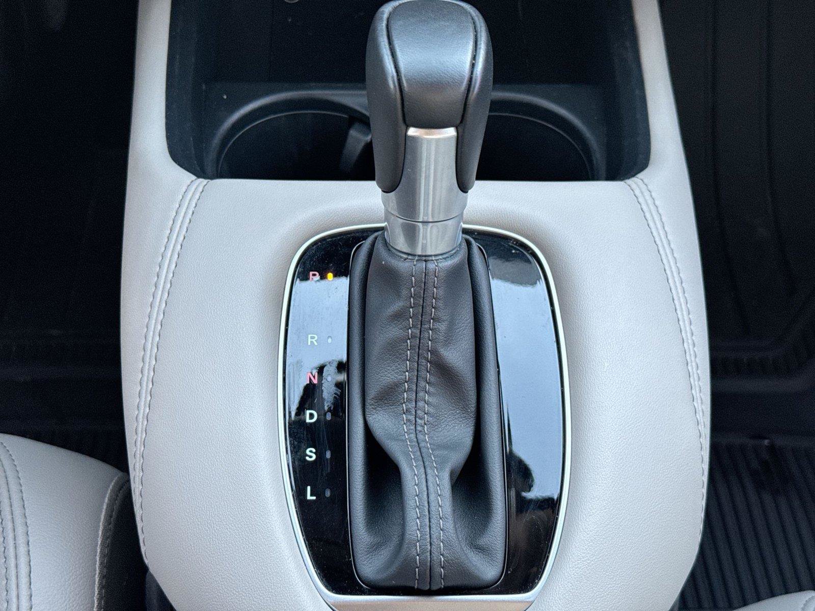 Used 2026 Honda HR-V EX-L image 12