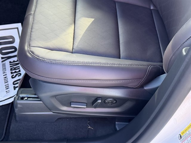 New 2026 Ford Explorer Platinum image 19