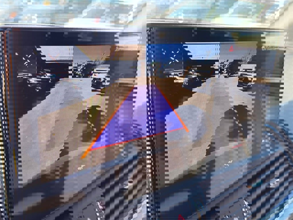 Used 2024 Audi SQ5 Premium image 16