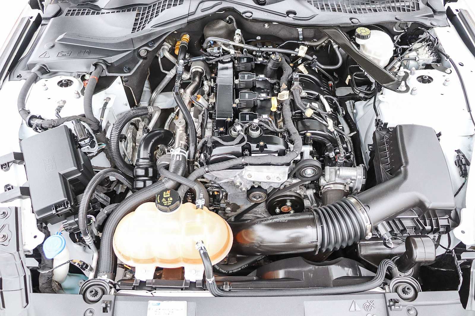 Used 2022 Ford Mustang Convertible RWD image 26