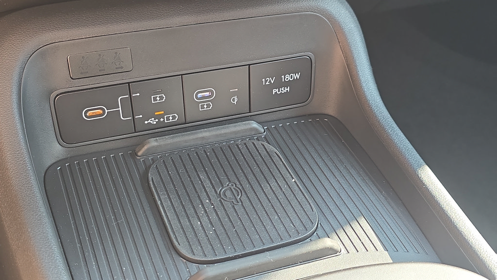 New 2026 Hyundai Kona SEL Sport AWD/4WD image 29