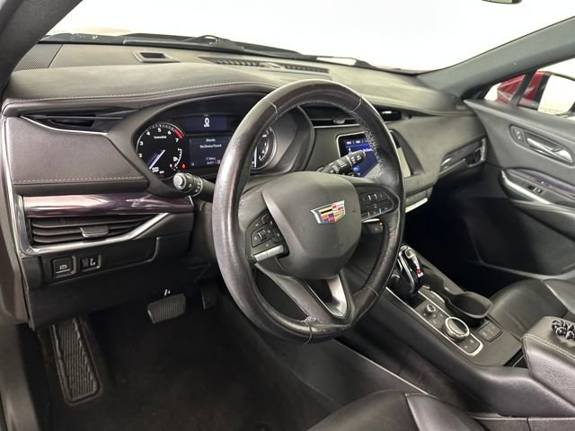 Used 2021 Cadillac XT4 Luxury image 13