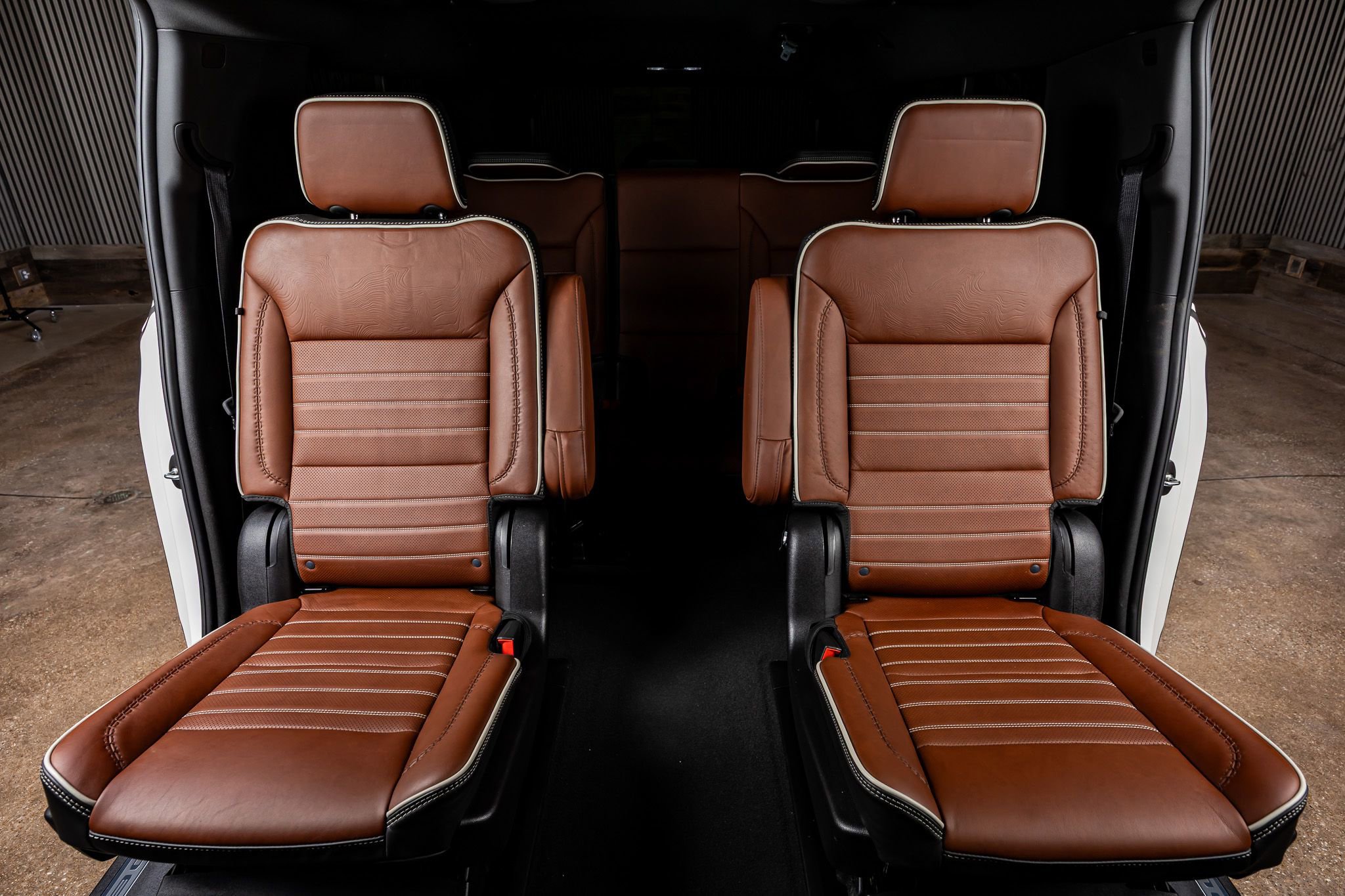 Used 2023 GMC Yukon XL Denali Ultimate image 37