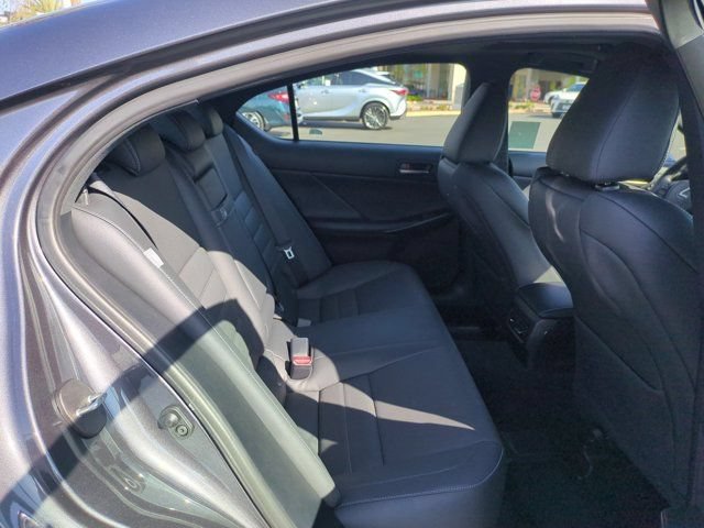 Used 2025 Lexus IS 350 F Sport RWD image 29