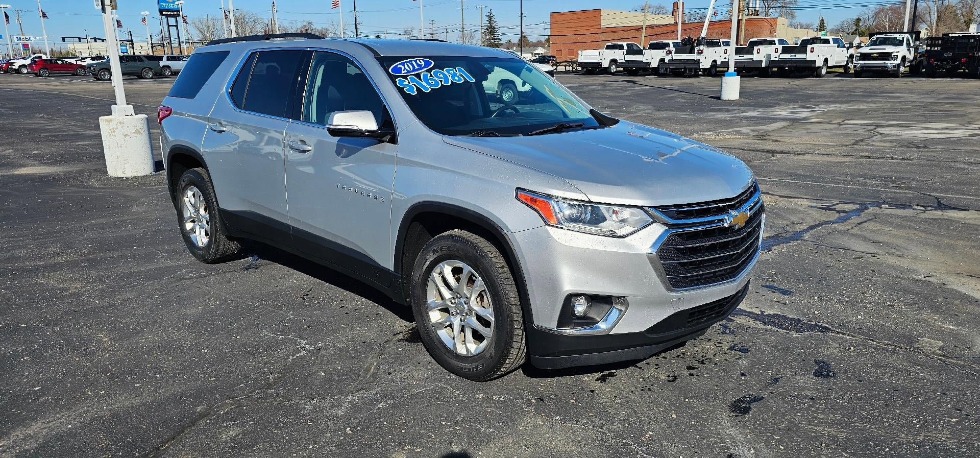 Used 2019 Chevrolet Traverse LT