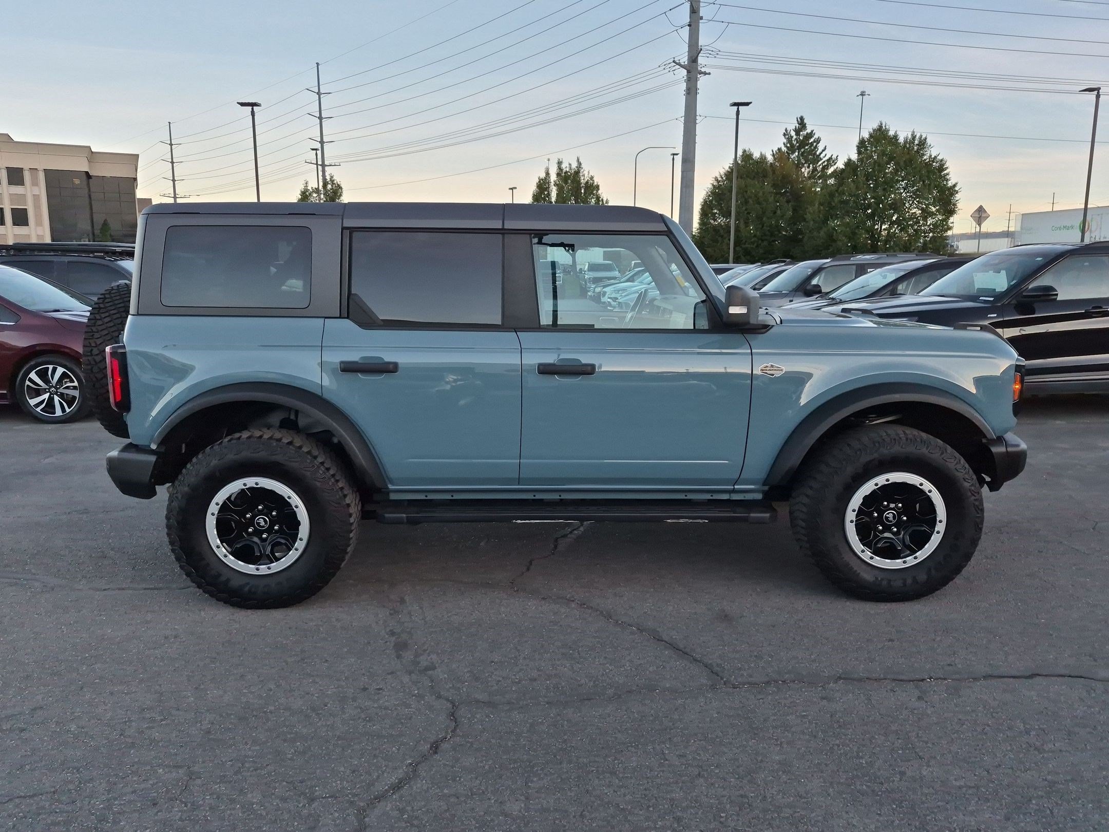 Used 2023 Ford Bronco Wildtrak AWD/4WD image 2