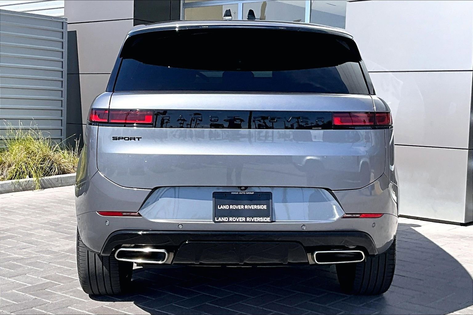 Certified 2025 Land Rover Range Rover Sport Dynamic SE image 4