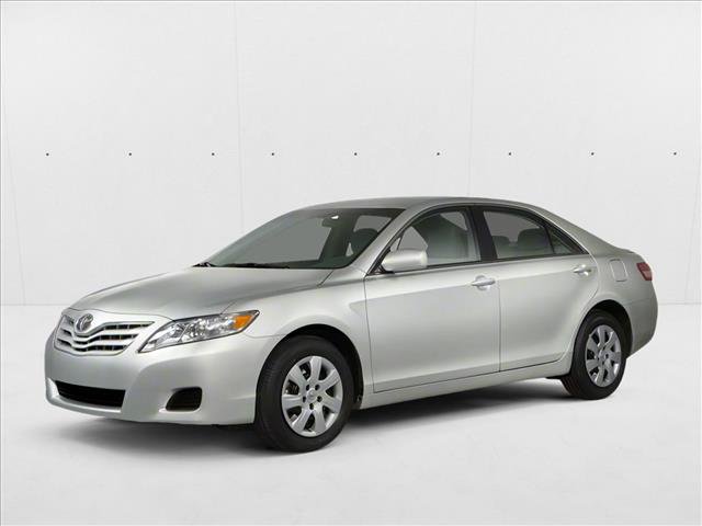 Used 2011 Toyota Camry LE FWD image 1