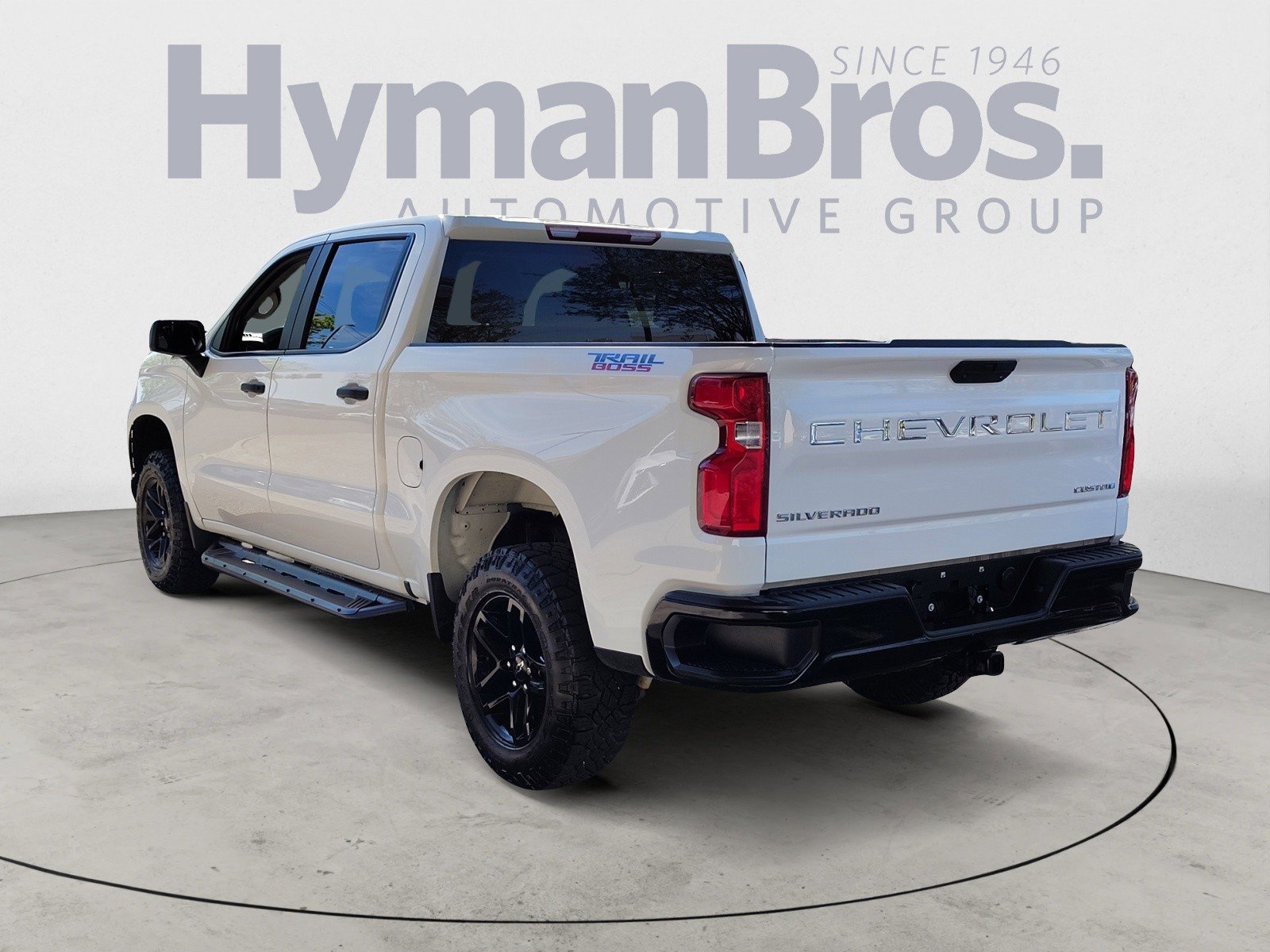 Used 2019 Chevrolet Silverado 1500 Custom Trail Boss w/ Custom Convenience Package AWD/4WD image 5