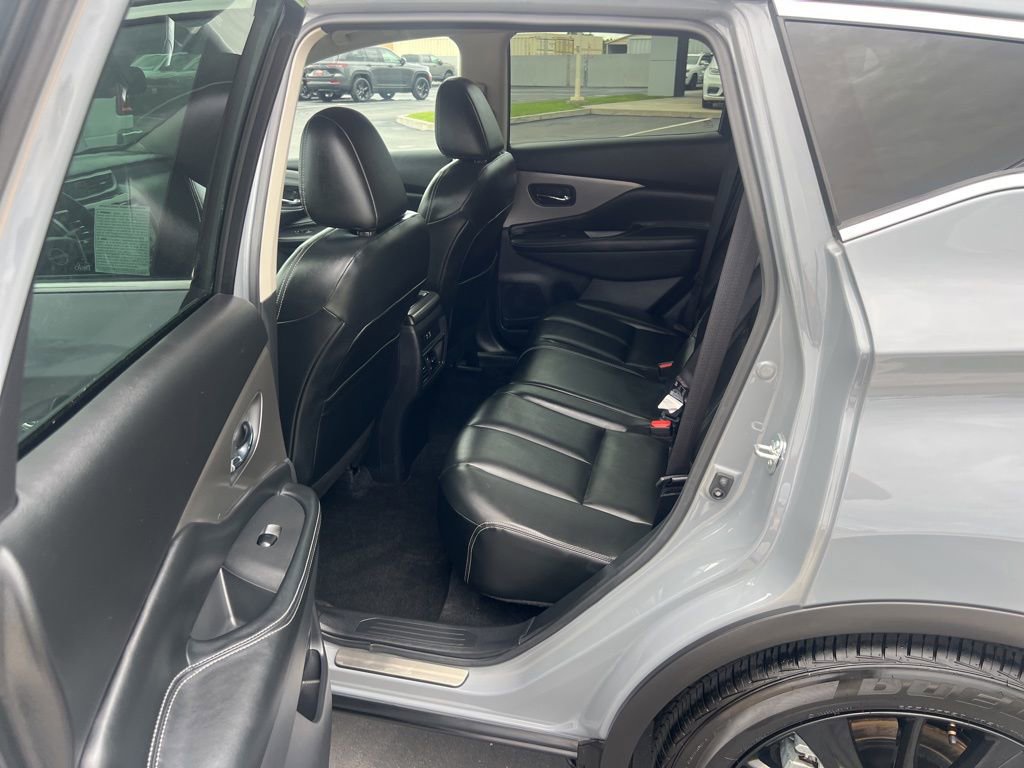 Used 2024 Nissan Murano SV w/ SV Midnight Edition Package image 25