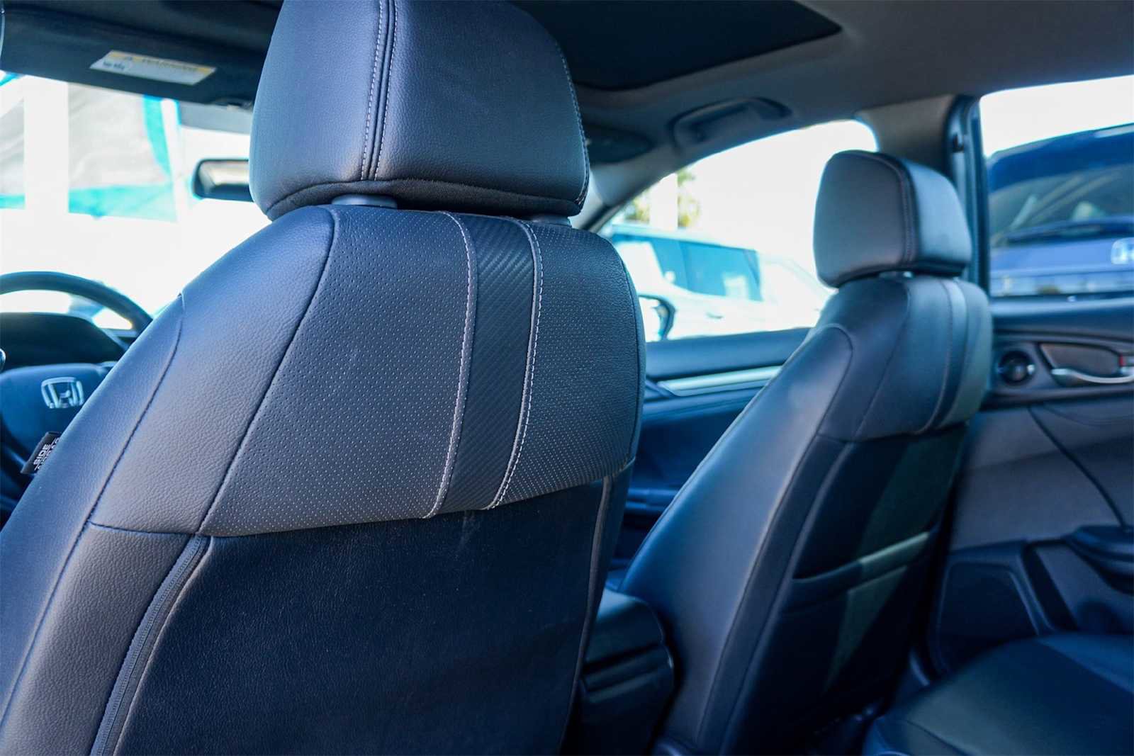 Used 2018 Honda Civic EX-L image 12