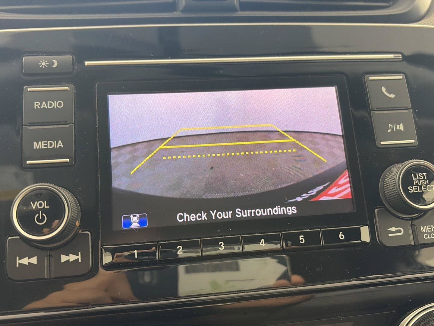 Used 2019 Honda CR-V LX image 22