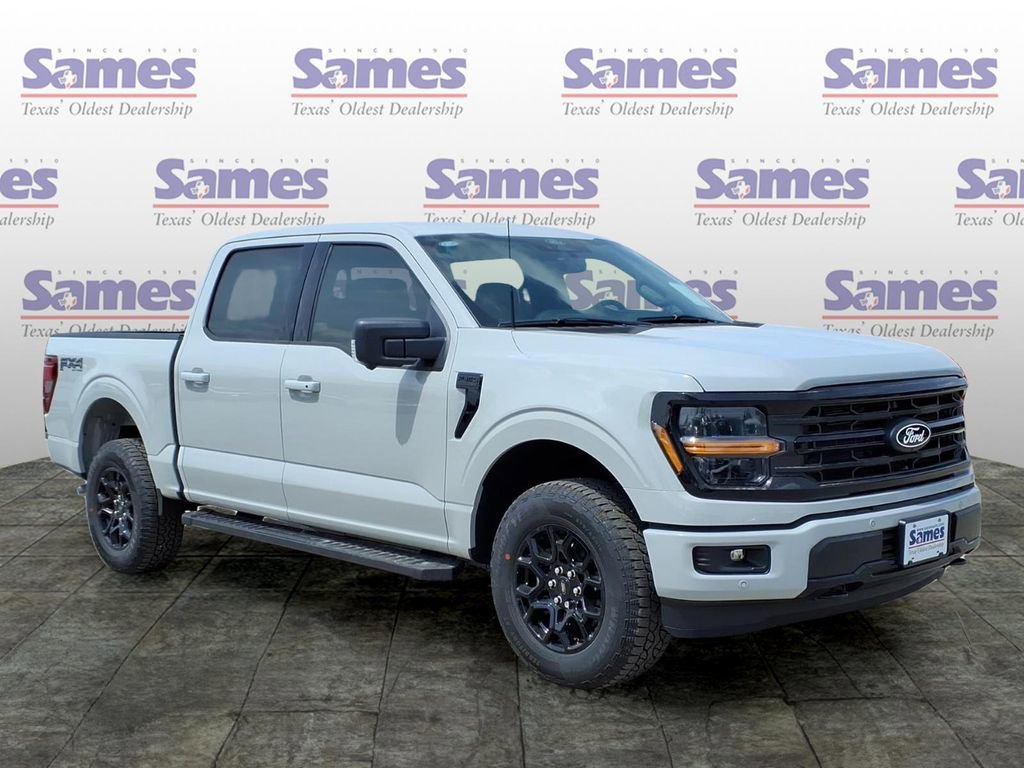New 2026 Ford F150 XLT w/ Equipment Group 302A MID