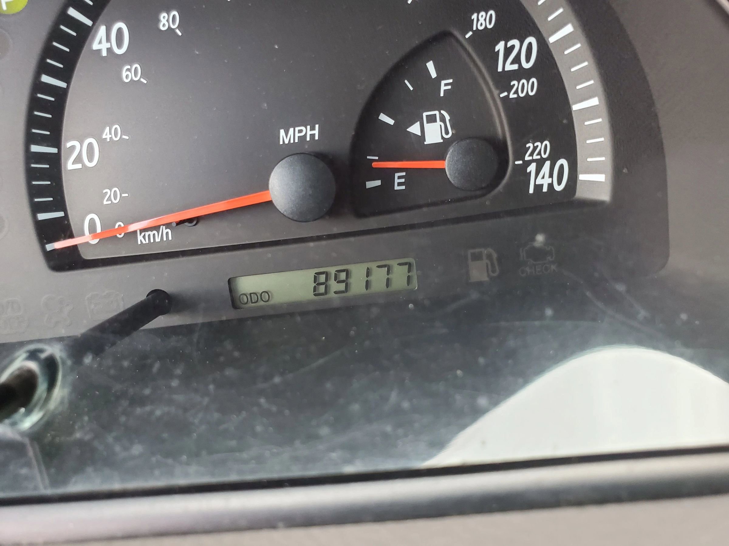 Used 2004 Toyota Camry LE image 40