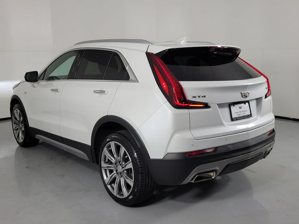Used 2023 Cadillac XT4 Premium Luxury FWD image 4
