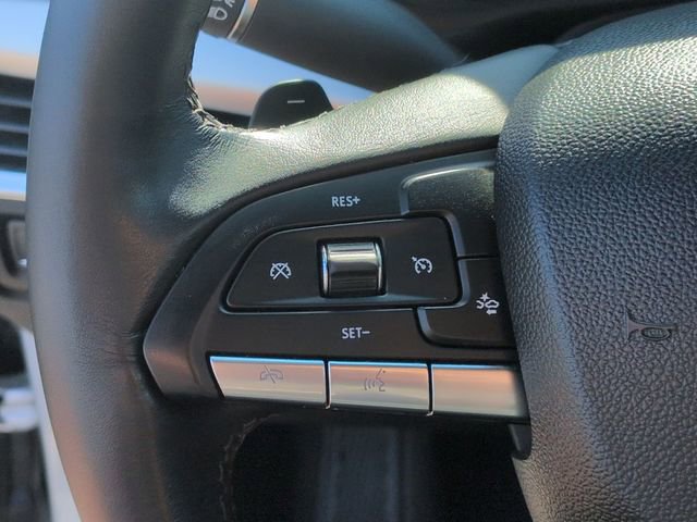 Used 2020 Cadillac XT4 Premium Luxury AWD/4WD image 17