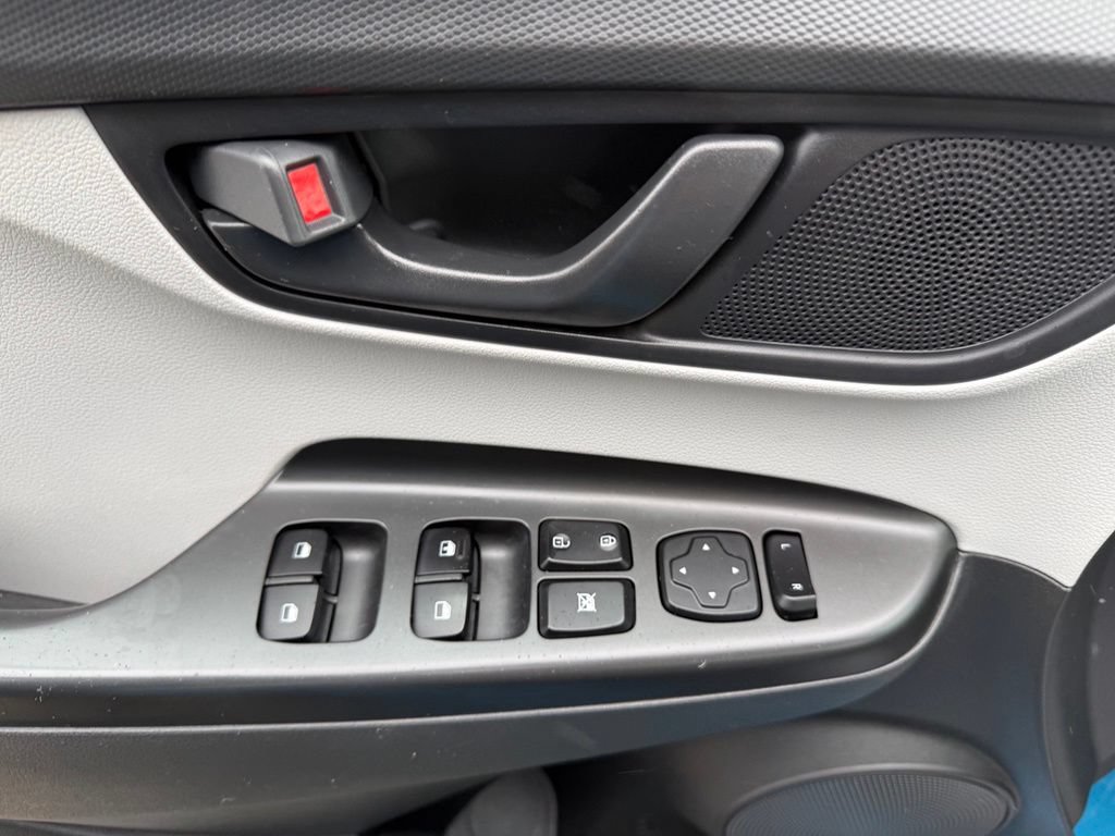 Certified 2022 Hyundai Kona SE AWD/4WD image 19