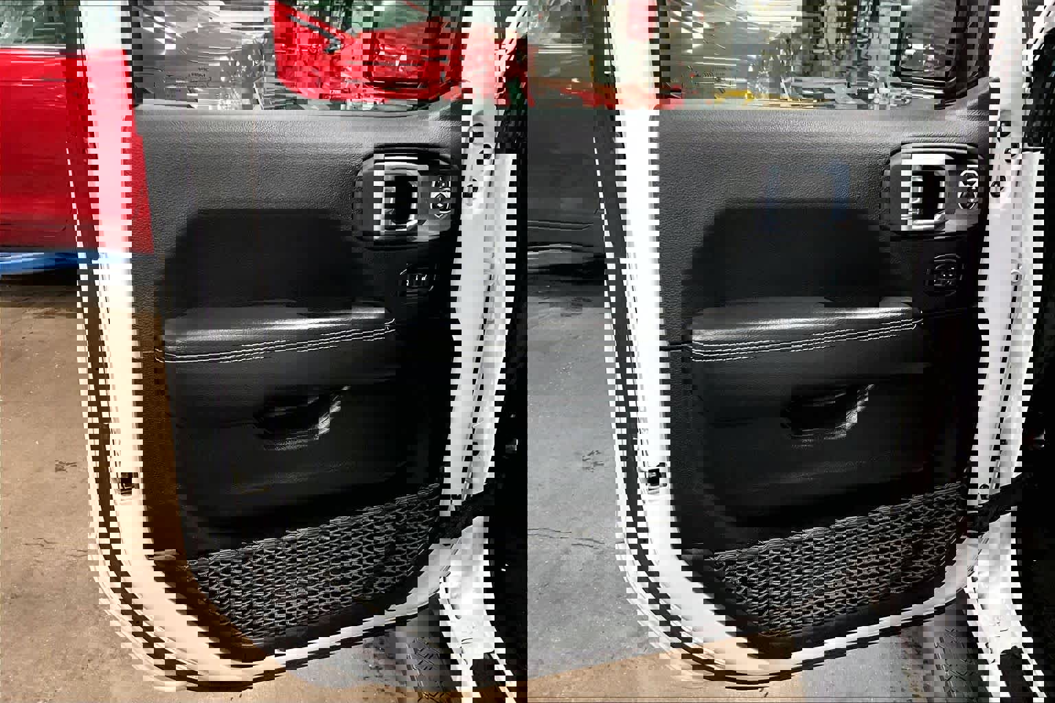 Used 2021 Jeep Wrangler Unlimited Sahara w/ LED Lighting Group image 19