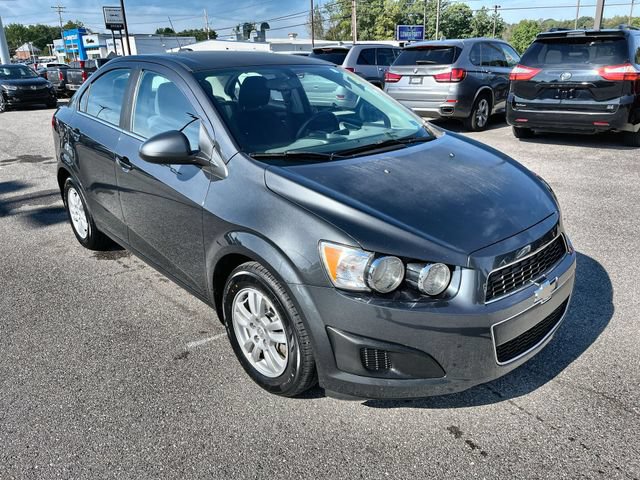 Used 2015 Chevrolet Sonic LT FWD image 11