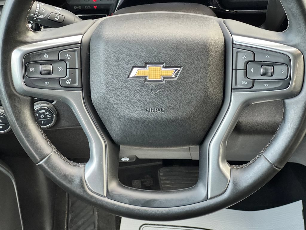 Used 2025 Chevrolet Silverado 2500 LT w/ Convenience Package AWD/4WD image 21