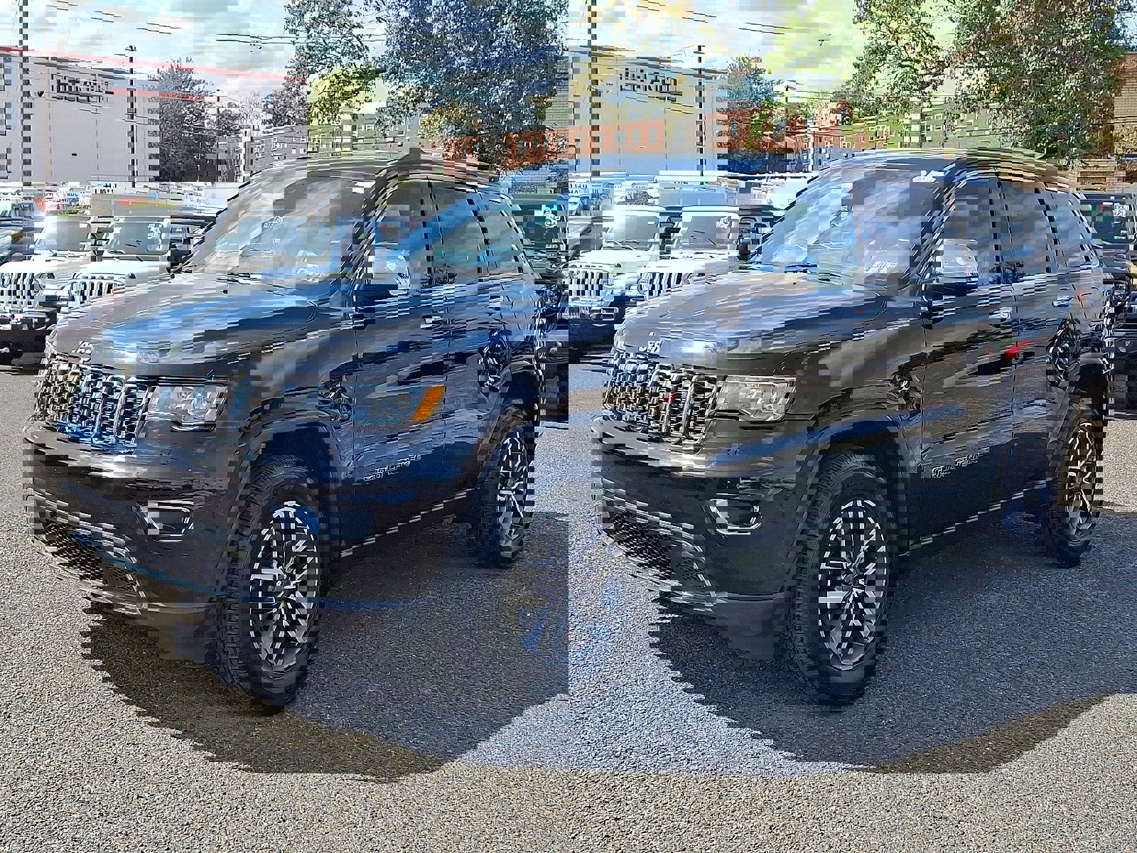 Certified 2020 Jeep Grand Cherokee Limited image 3