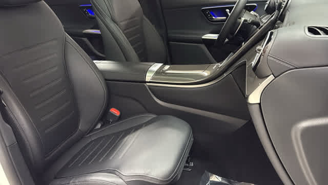 Certified 2026 Mercedes-Benz GLC 43 AMG 4MATIC image 36