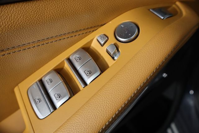 Used 2021 BMW X7 xDrive40i w/ Cold Weather Package image 25