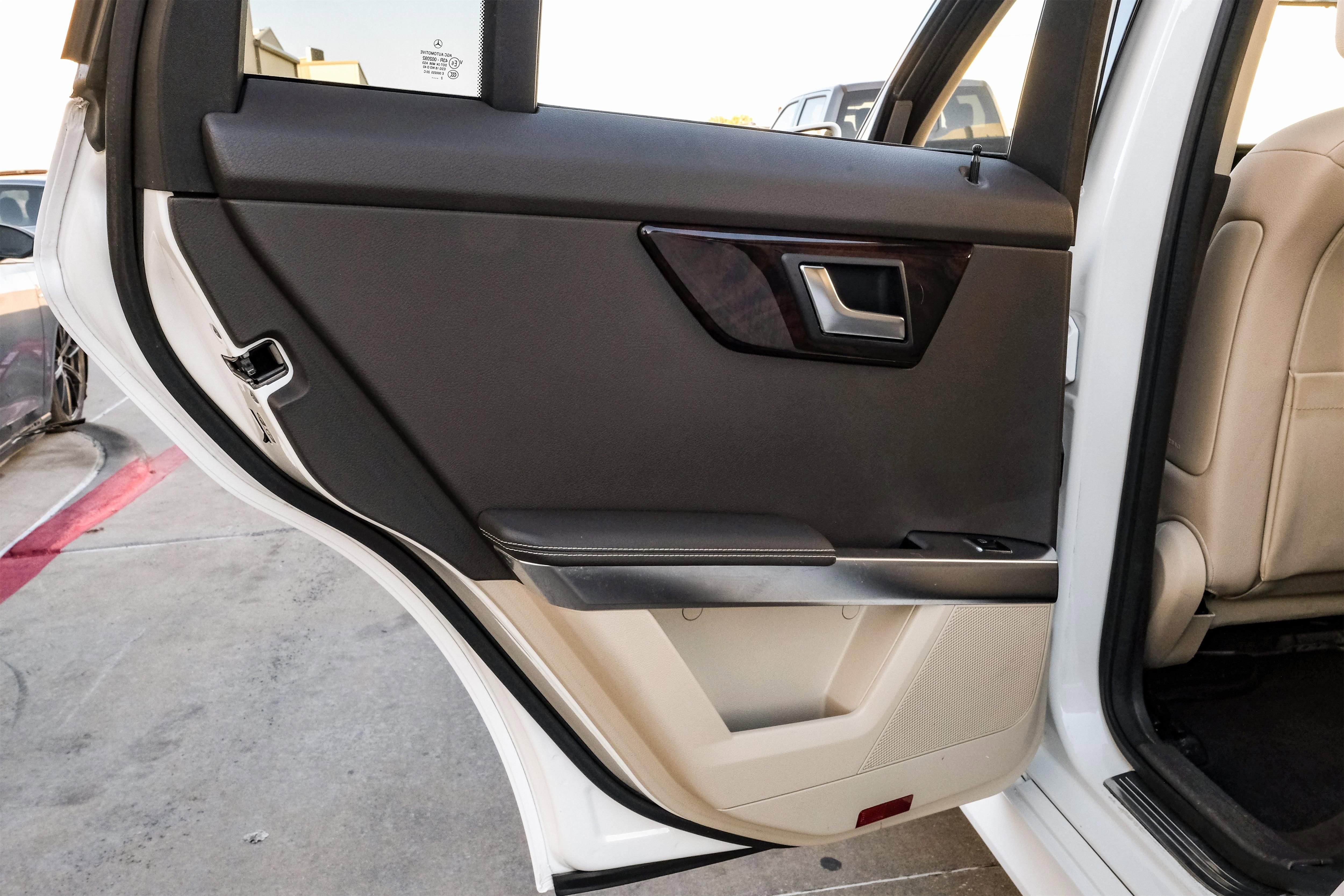 Used 2013 Mercedes-Benz GLK 350 2WD image 44