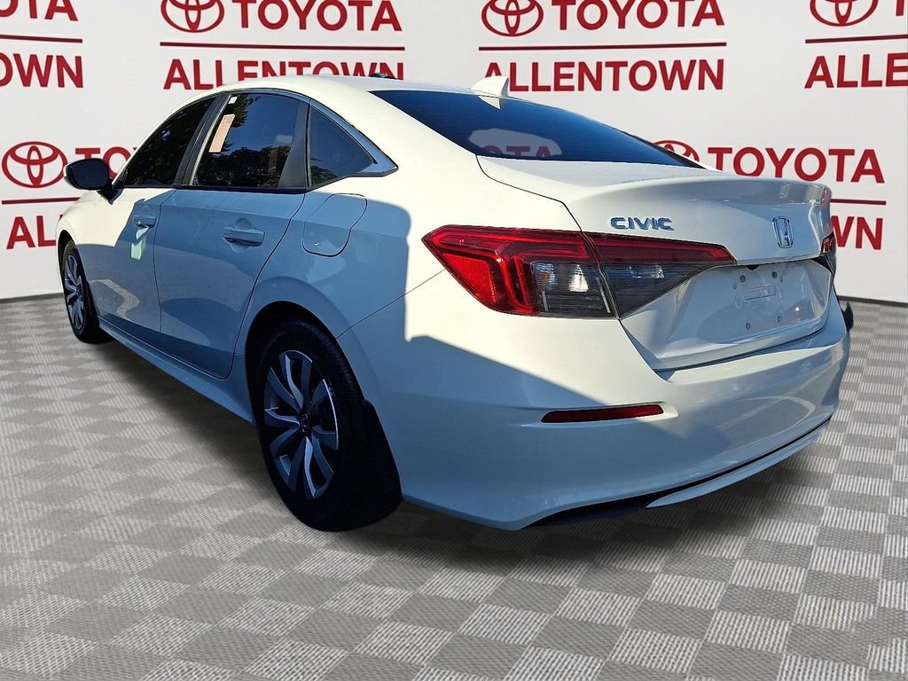 Used 2022 Honda Civic LX image 4