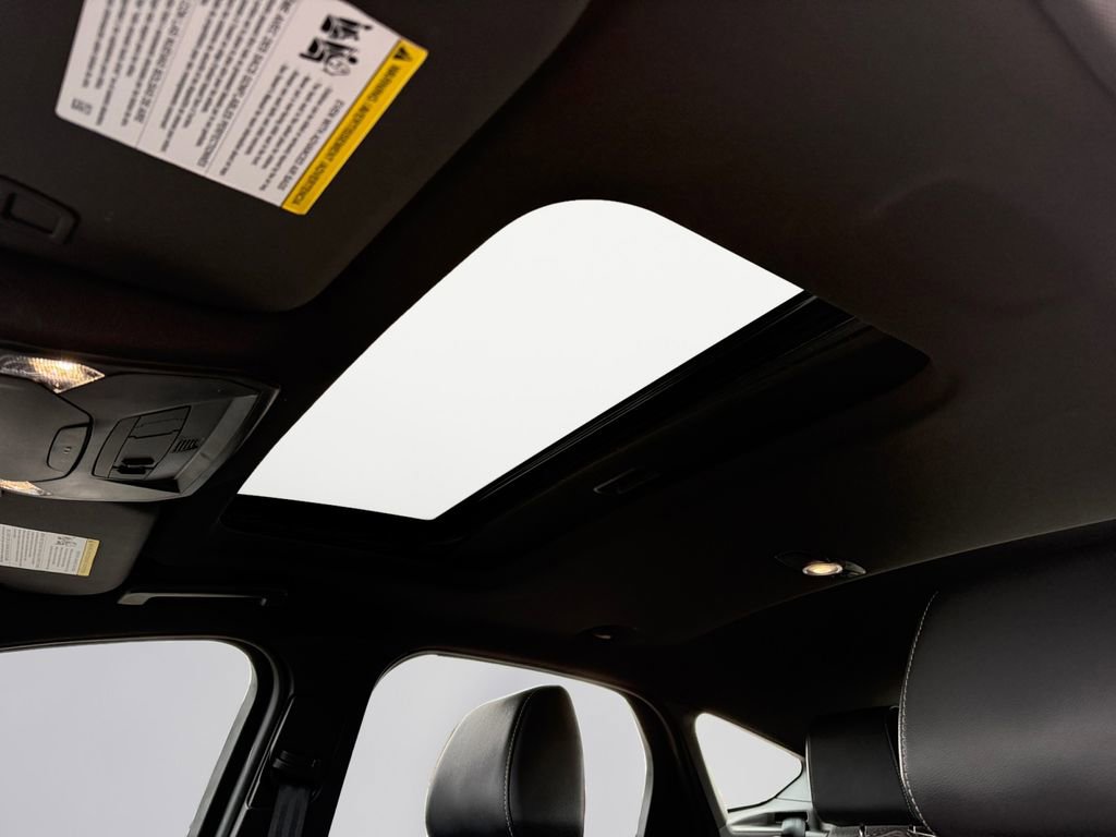 Used 2018 Ford Focus ST w/ Equipment Group 401A image 20