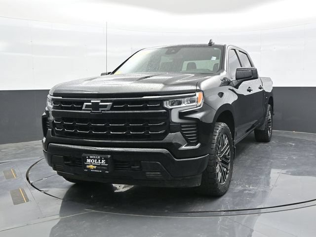 Used 2023 Chevrolet Silverado 1500 RST AWD/4WD image 2