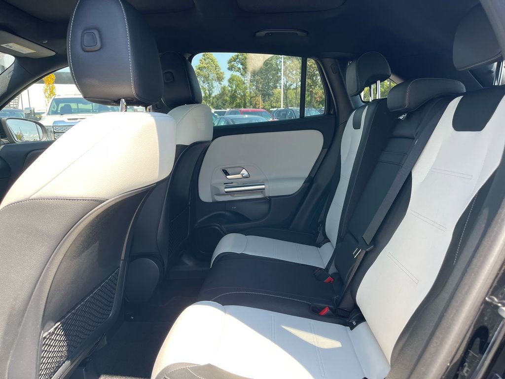 Used 2021 Mercedes-Benz GLA 45 AMG 4MATIC image 13