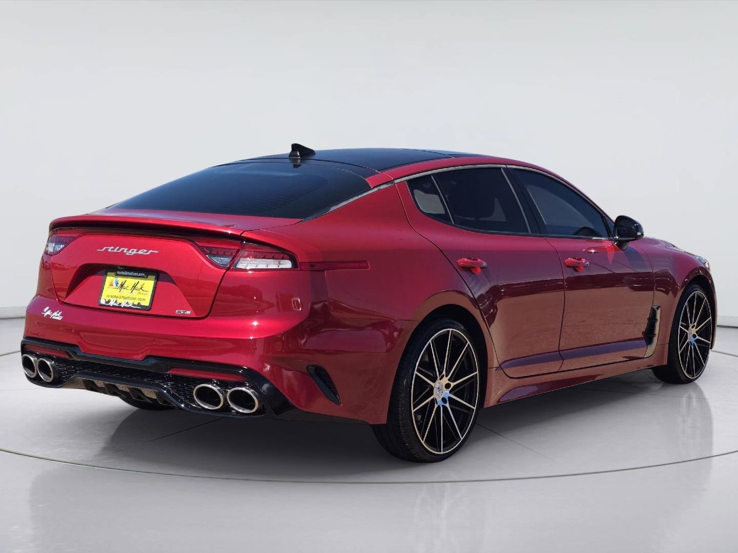 Used 2023 Kia Stinger GT-Line w/ Sun & Sound Package RWD image 5
