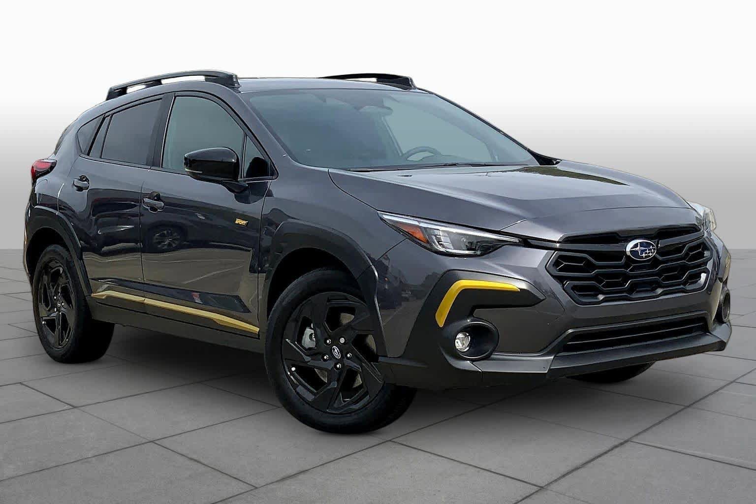 Used 2025 Subaru Crosstrek 2.5i Sport w/ Crosstrek Mirror Package image 3