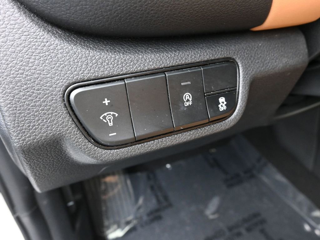 Used 2024 Kia Seltos EX image 32